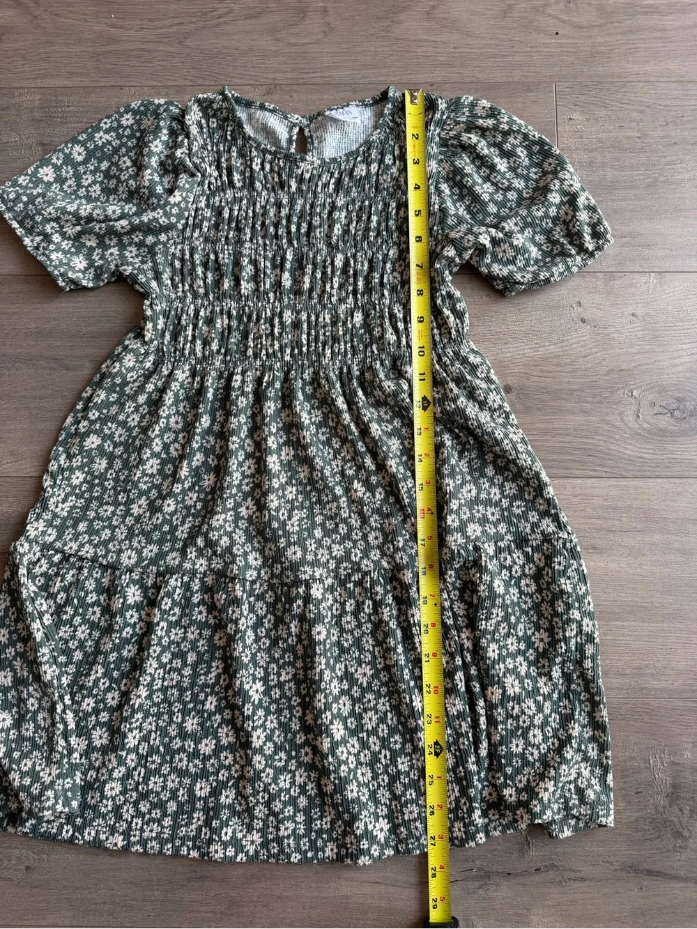 Zara Girls Green Floral Smocked Dress - size 8